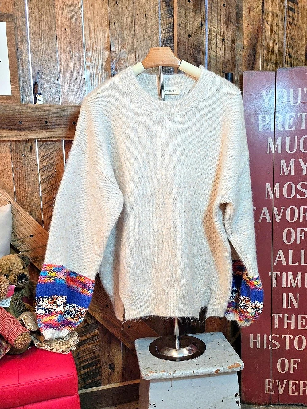 279p LAVENDER J Color Block Knit Sweater in Cream & Blue